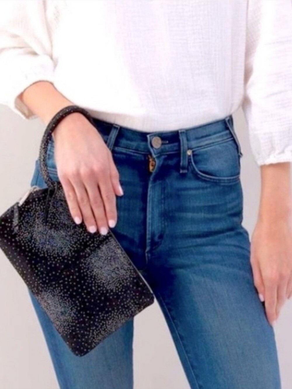NWT Hobo "Sable" Leather Wristlet in Black/Silver - Picture 10 of 11